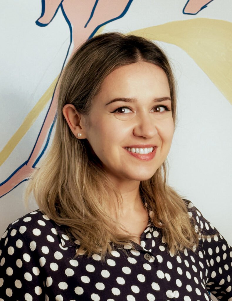 Portretul artistei Alexandra Calin
