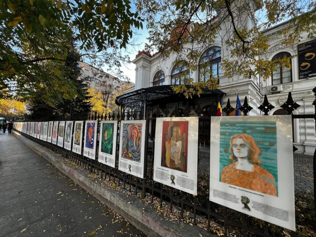 Expoziția Her Art Story în aer liber la Palatul Suțu, București