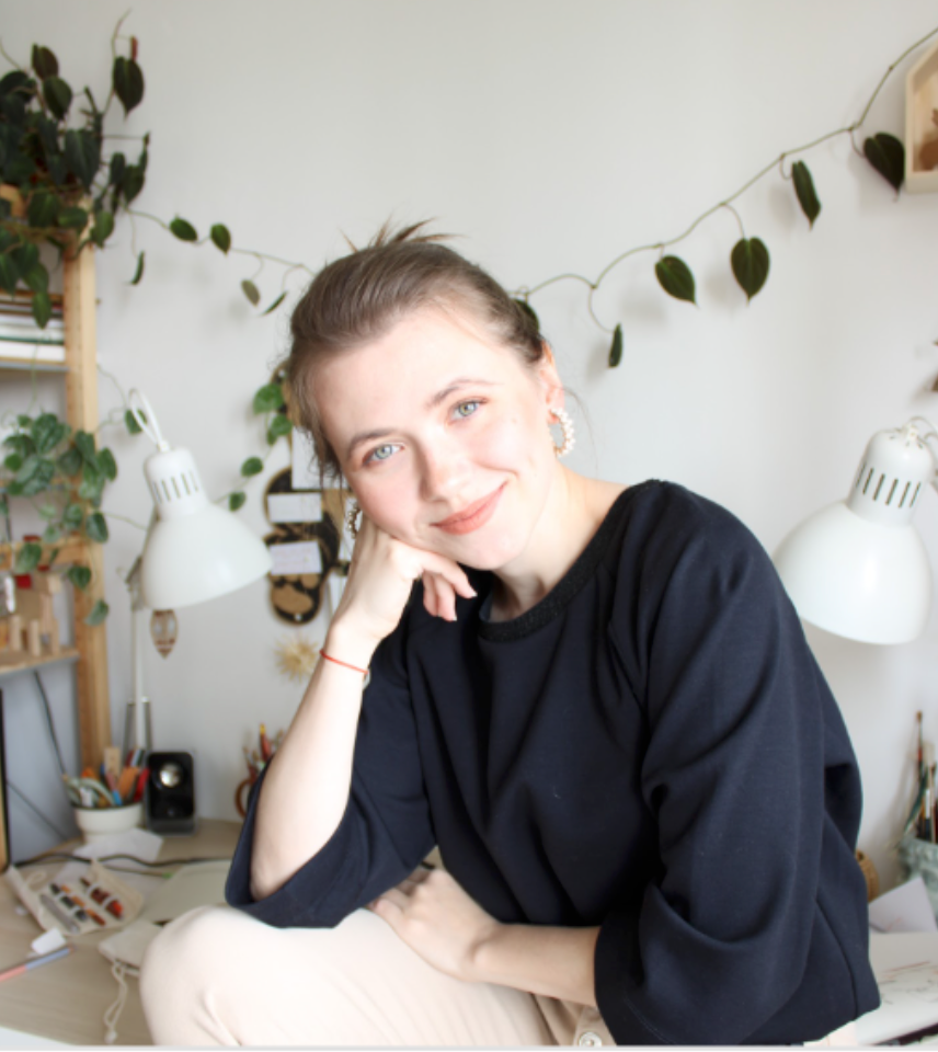 Portretul artistei Raluca Burca